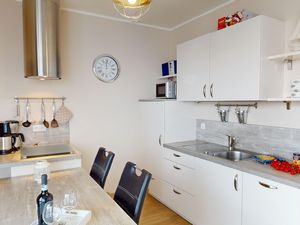 23677272-Ferienwohnung-2-Pelzerhaken-300x225-3