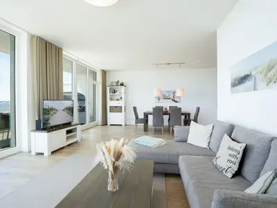 Meerblick, der verzaubert – Luxus-Penthouse direkt am Strand