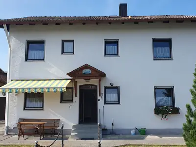 Ferienwohnung für 3 Personen (70 m²) in Penzberg 1/10