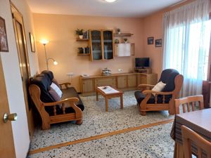 22766705-Ferienwohnung-4-Peramola-300x225-5