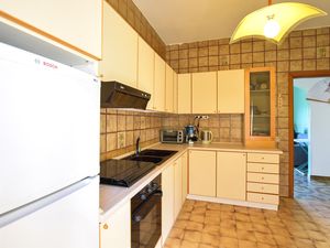 24005487-Ferienwohnung-5-Perdifumo-300x225-2