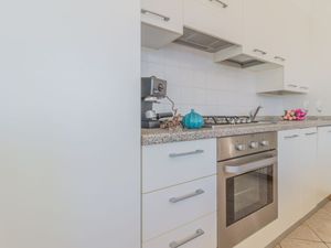 23545240-Ferienwohnung-4-Perledo-300x225-1