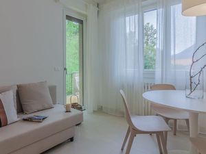 23997822-Ferienwohnung-2-Perledo-300x225-5