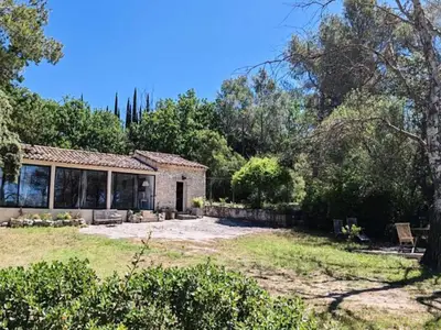 Ferienwohnung für 3 Personen (100 m²) in Pernes-les-Fontaines 1/10