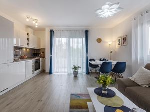 23745037-Ferienwohnung-4-Peroj-300x225-2