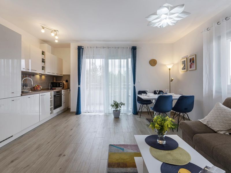 23745037-Ferienwohnung-4-Peroj-800x600-2