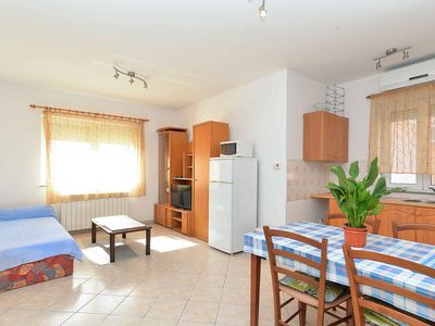 Ferienwohnung für 5 Personen (54 m²) in Peroj 9/10