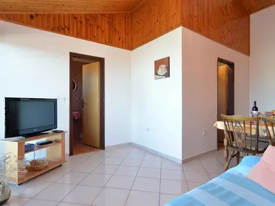 Ferienwohnung für 4 Personen (50 m²) in Peroj 6/10