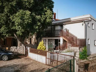 Ferienwohnung für 4 Personen (42 m²) in Peroj 2/10