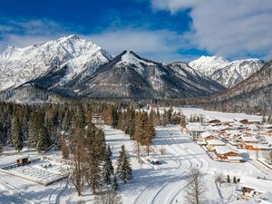 23432444-Ferienwohnung-4-Pertisau-300x225-5