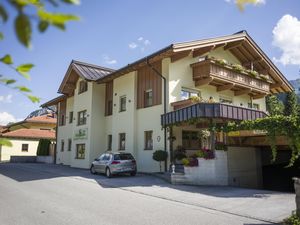 23432463-Ferienwohnung-4-Pertisau-300x225-3