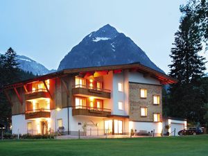 23875754-Ferienwohnung-6-Pertisau-300x225-0