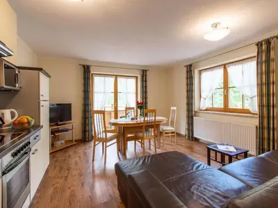 Ferienwohnung für 4 Personen (55 m²) in Pertisau 9/10