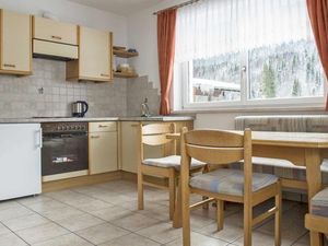 23216605-Ferienwohnung-4-Pertisau-300x225-3