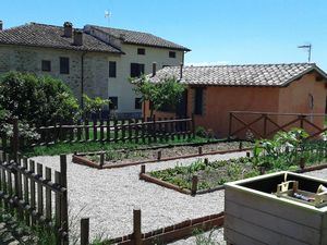 22449501-Ferienwohnung-2-Perugia-300x225-1