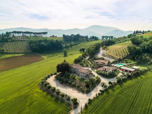 24006523-Ferienwohnung-4-Perugia-300x225-5