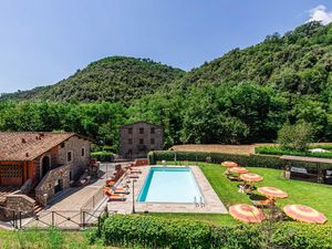 Ferienwohnung für 7 Personen (120 m²) in Pescaglia