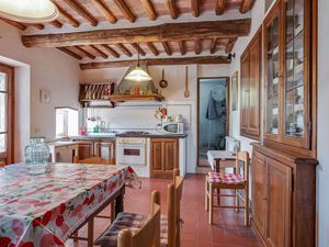 19351862-Ferienwohnung-6-Pescaglia-300x225-3