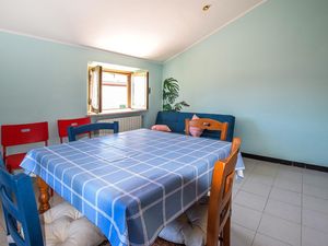 24043015-Ferienwohnung-4-Pescara-300x225-5