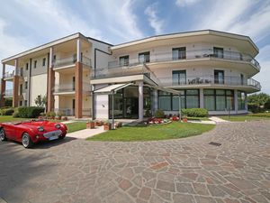 23890238-Ferienwohnung-4-Peschiera Del Garda-300x225-2