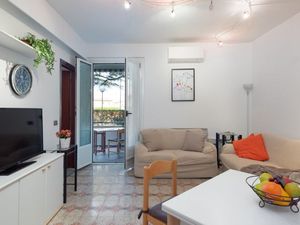 23977143-Ferienwohnung-4-Peschiera Del Garda-300x225-2