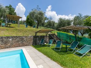 23849394-Ferienwohnung-2-Pescia-300x225-5