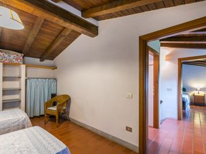 23849399-Ferienwohnung-6-Pescia-300x225-4