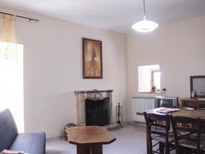 23972885-Ferienwohnung-2-Pescorocchiano-300x225-3