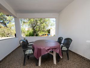 Ferienwohnung für 3 Personen (25 m²) in Petrčane