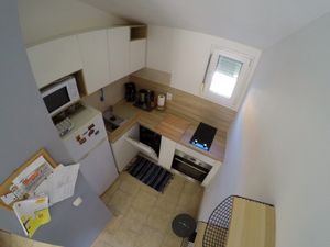 23932847-Ferienwohnung-5-Petrčane-300x225-5