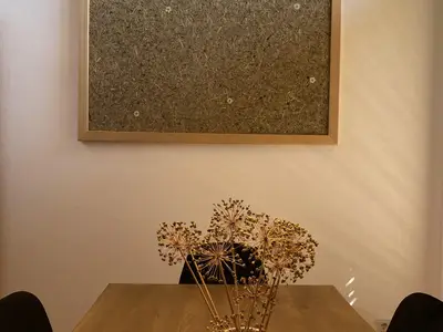 Esstisch mit Echt-Heubild