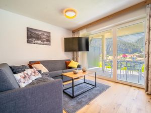 23896385-Ferienwohnung-5-Pettneu-300x225-2