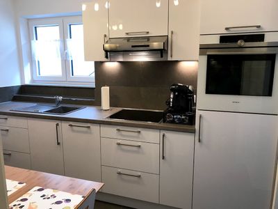 Küche mit Essbereich - Apartment Wendelstein