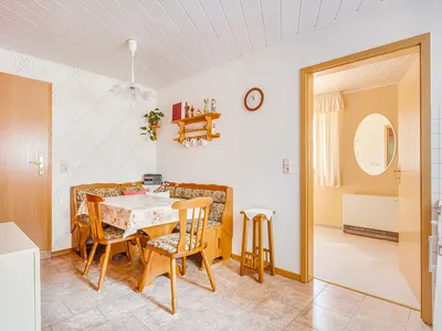 DiningRoom