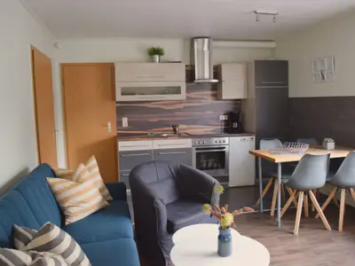 Küche mit Wohnbereich