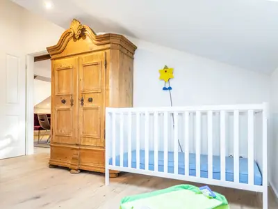 Kinderbett_in_Schlafzimmer3