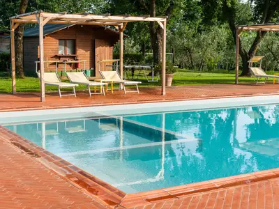 PoolOfHouse