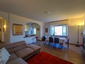 23938755-Ferienwohnung-6-Pianello Del Lario-300x225-4