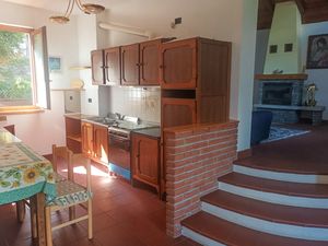 24047559-Ferienwohnung-5-Pianello Del Lario-300x225-3