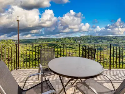 Ferienwohnung für 3 Personen (45 m²) in Pićan 1/10