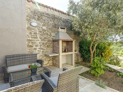 Ferienwohnung für 4 Personen (40 m²) in Pićan 1/10