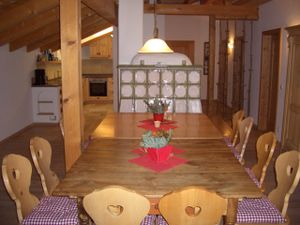 6927042-Ferienwohnung-4-Piding-300x225-1