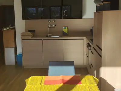 Eckküche mit Essgelegenheit