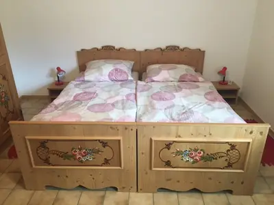 Schlafen Doppelbett kann auch auseinander gestellt werden