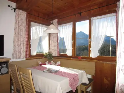 Eckbank mit Aussicht