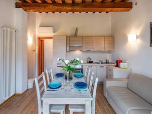 23974409-Ferienwohnung-4-Pienza-300x225-4