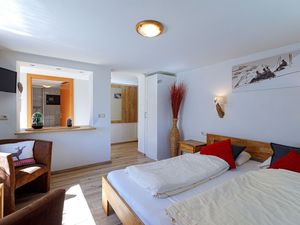 23516283-Ferienwohnung-2-Piesendorf-300x225-1