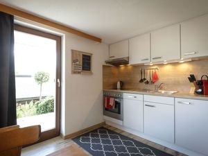 23516292-Ferienwohnung-4-Piesendorf-300x225-3