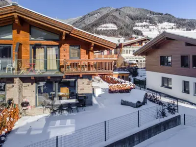 Außenseite Ferienhaus [Winter]