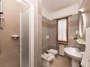 22447257-Ferienwohnung-5-Pietra Ligure-300x225-5